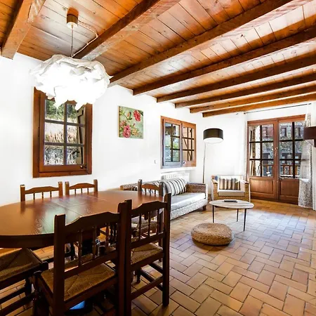 Vall Del Riu Apartamento *