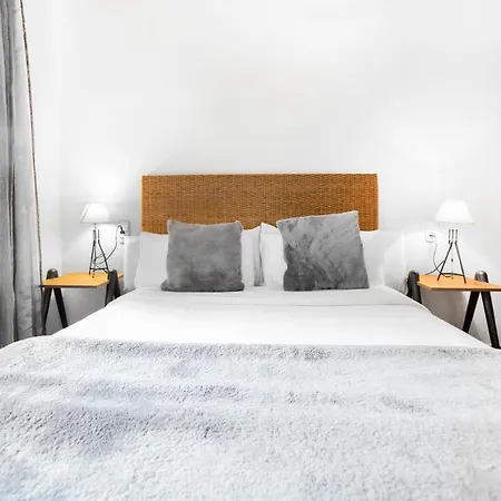 Vall Del Riu Apartamento *